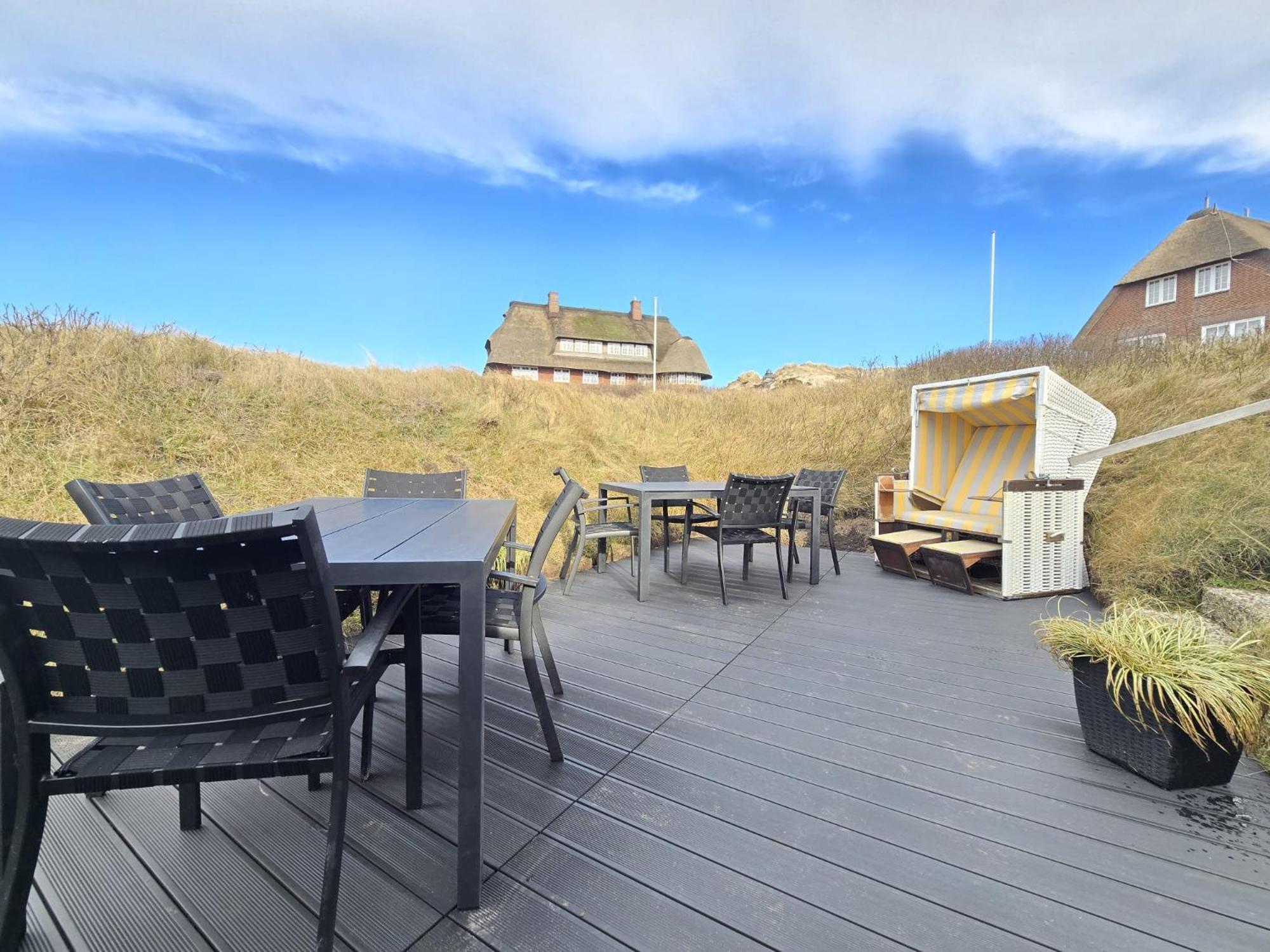 Beachside 21 Apartment